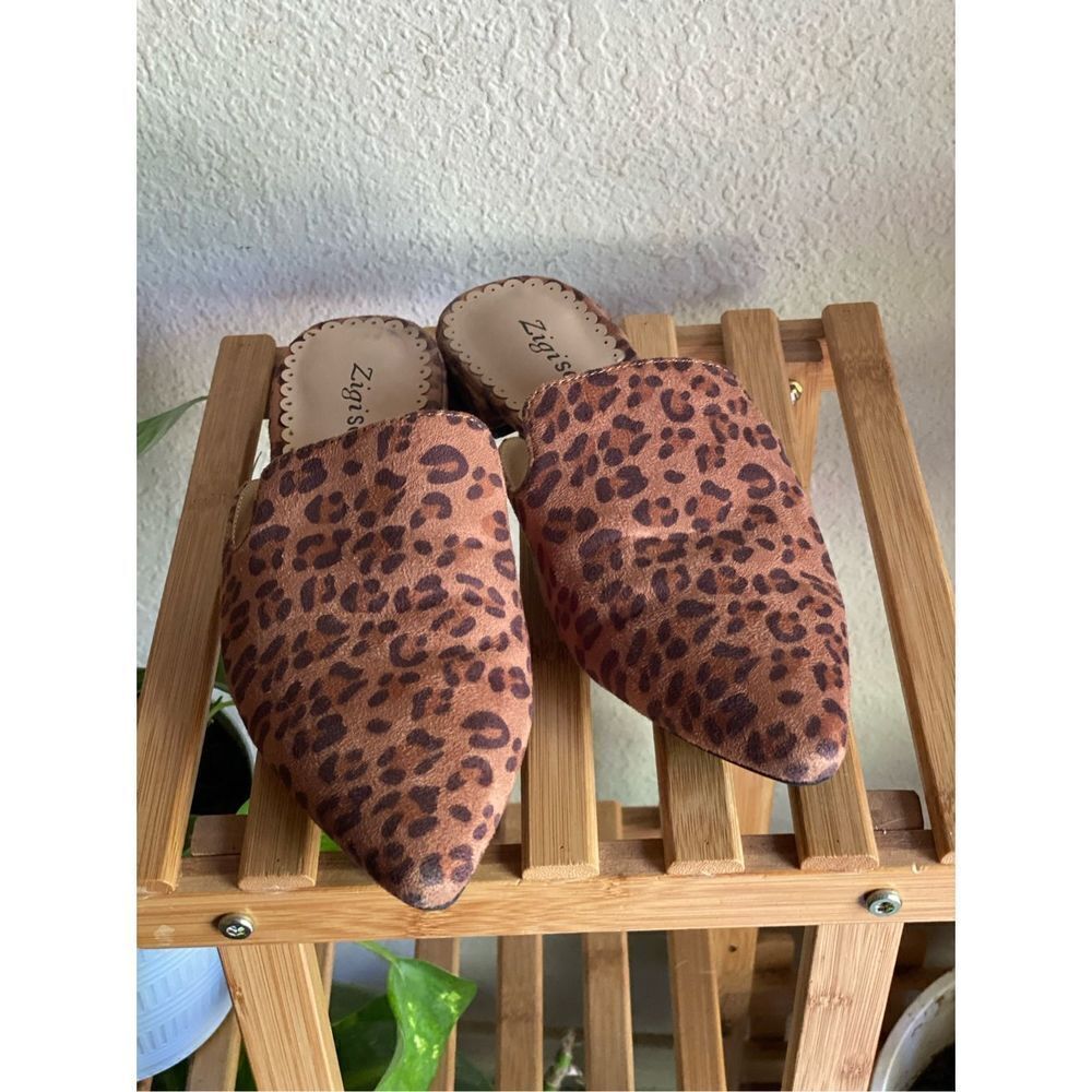 Zigi Soho Leopard Print Flats